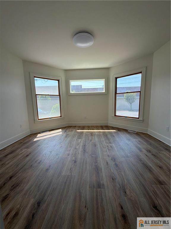 129 Plainfield Avenue - Photo 1