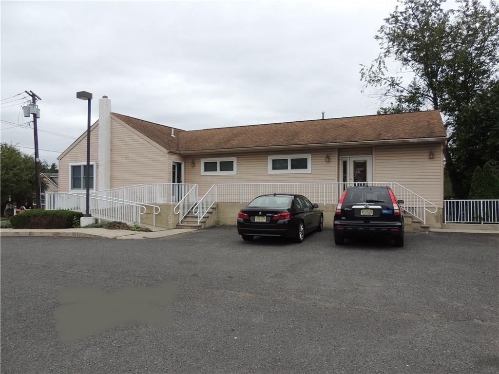17 Plainfield Avenue - Photo 1
