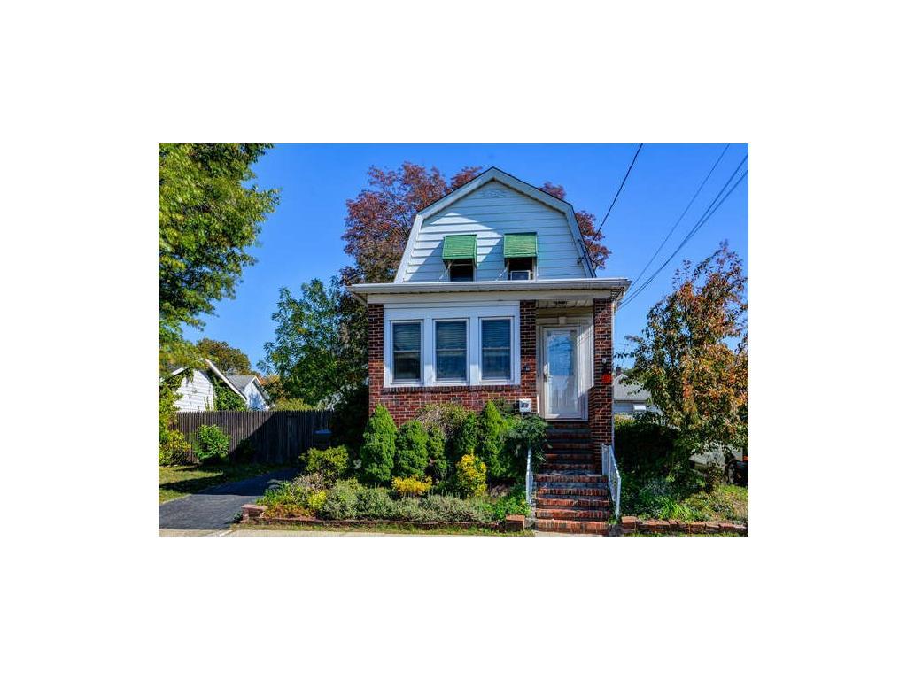58 2ND Street - Photo 1