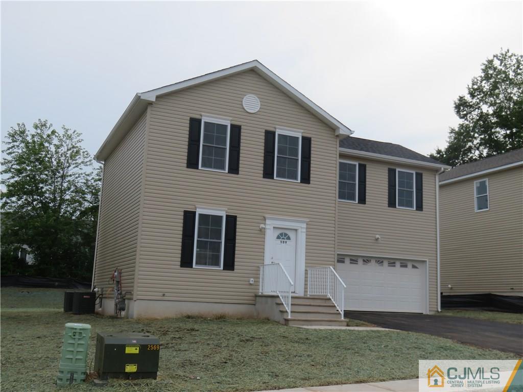 521 Gerard Street - Photo 1