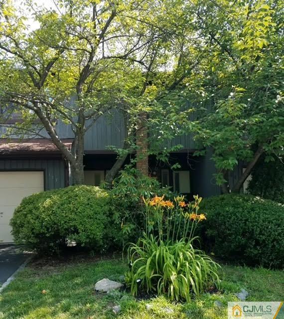 143 Wilcox Court - Photo 1