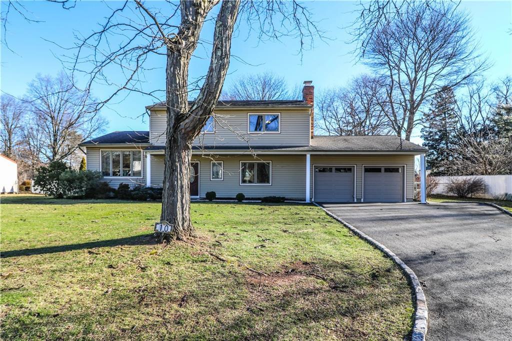 10 Phillip Drive - Photo 1