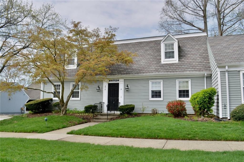 95D Gloucester Way - Photo 1