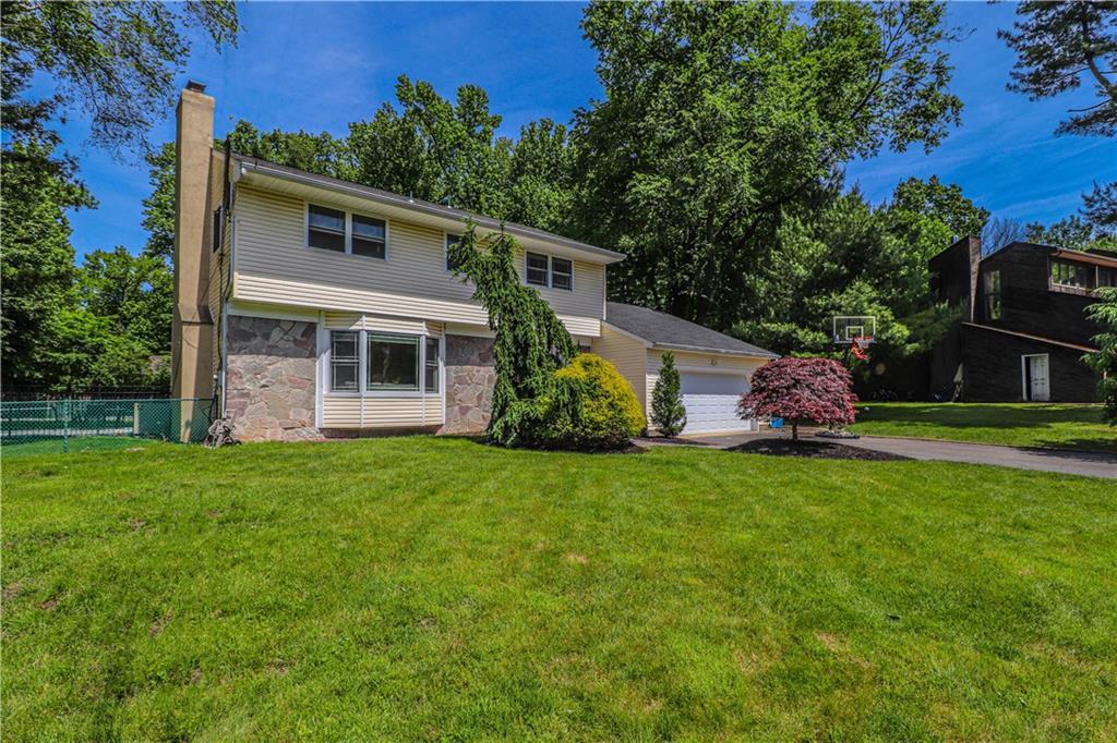 15 Renee Court - Photo 1