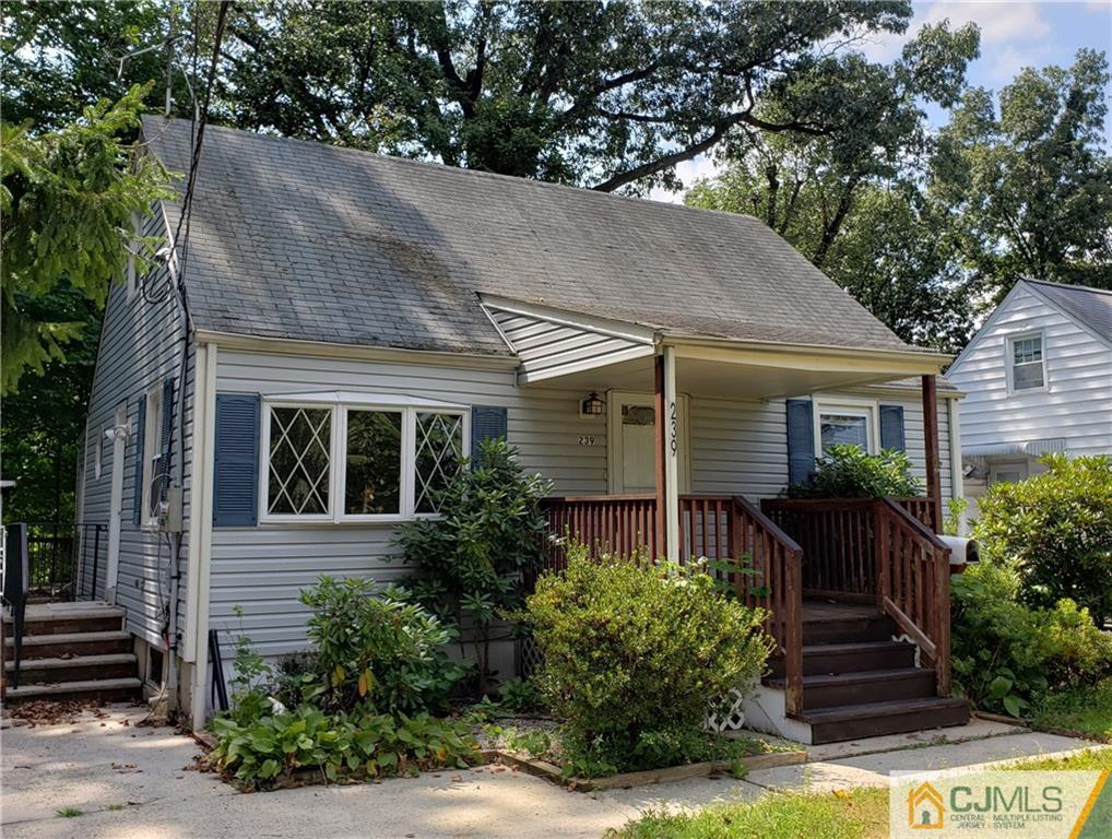 239 Grandview Avenue - Photo 1