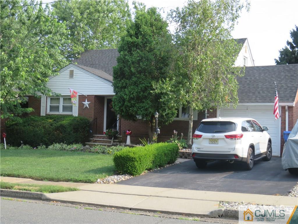 721 Lincoln Drive - Photo 1
