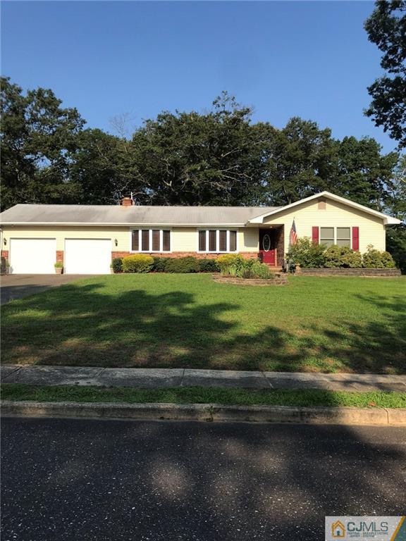 9 Westwood Drive - Photo 1
