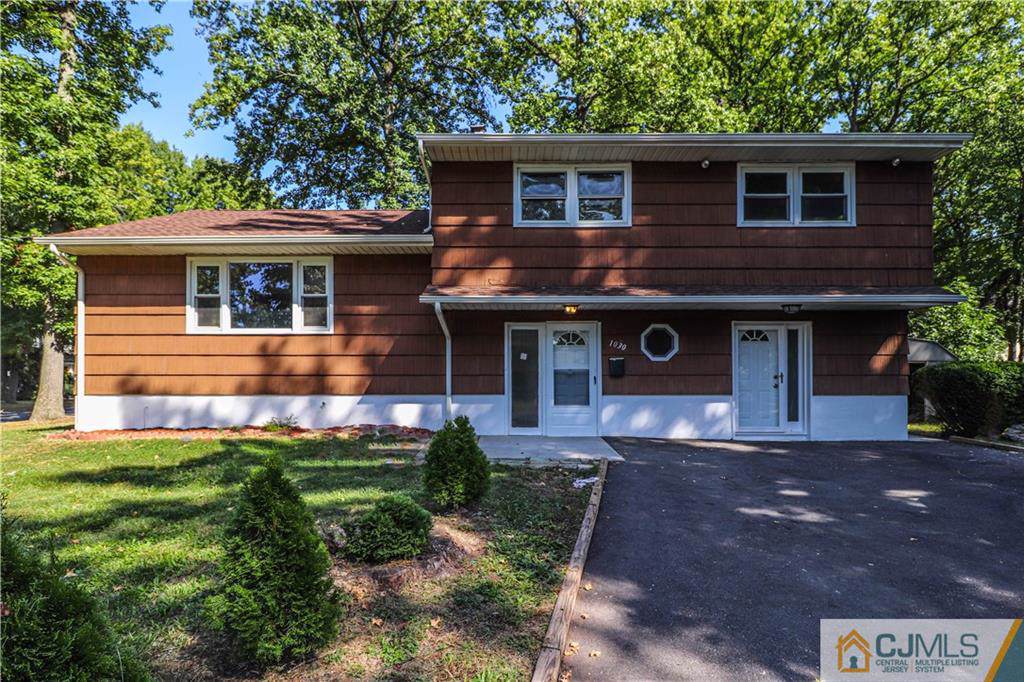 1030 Wood Avenue - Photo 1