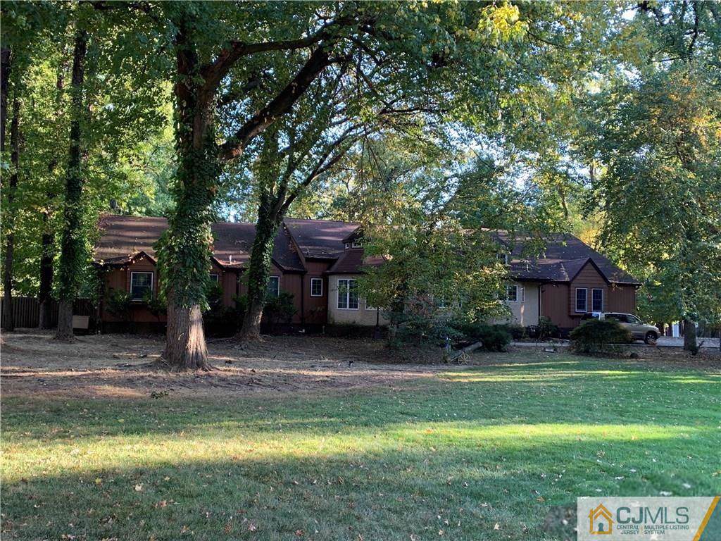 11 Southfield Road - Photo 1