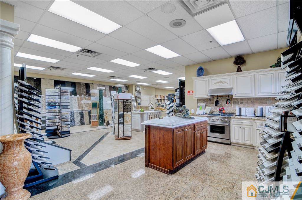 7 Mclean Boulevard - Photo 1