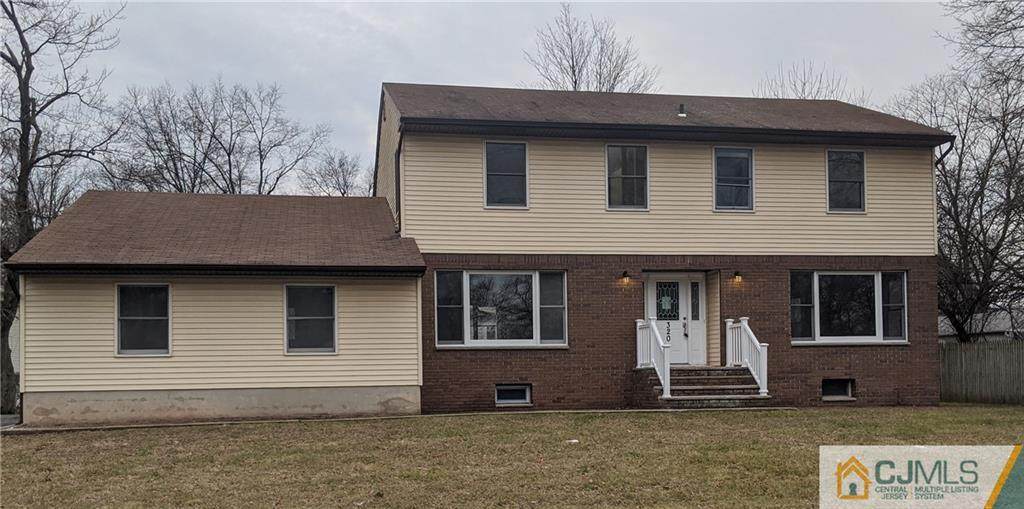 320 Spicer Avenue - Photo 1 320 Spicer Avenue - Photo 1