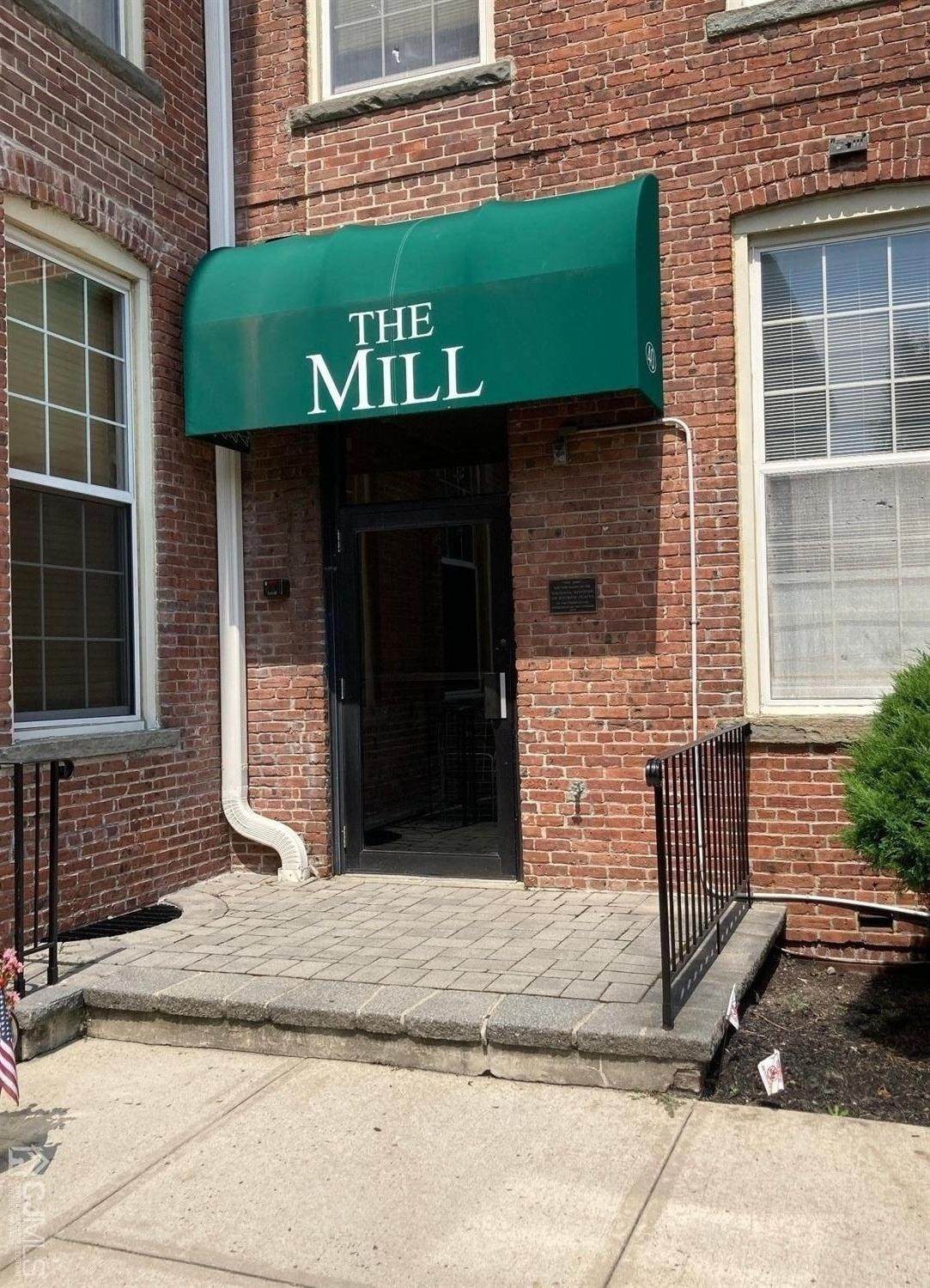 40 Washington Avenue - Photo 1