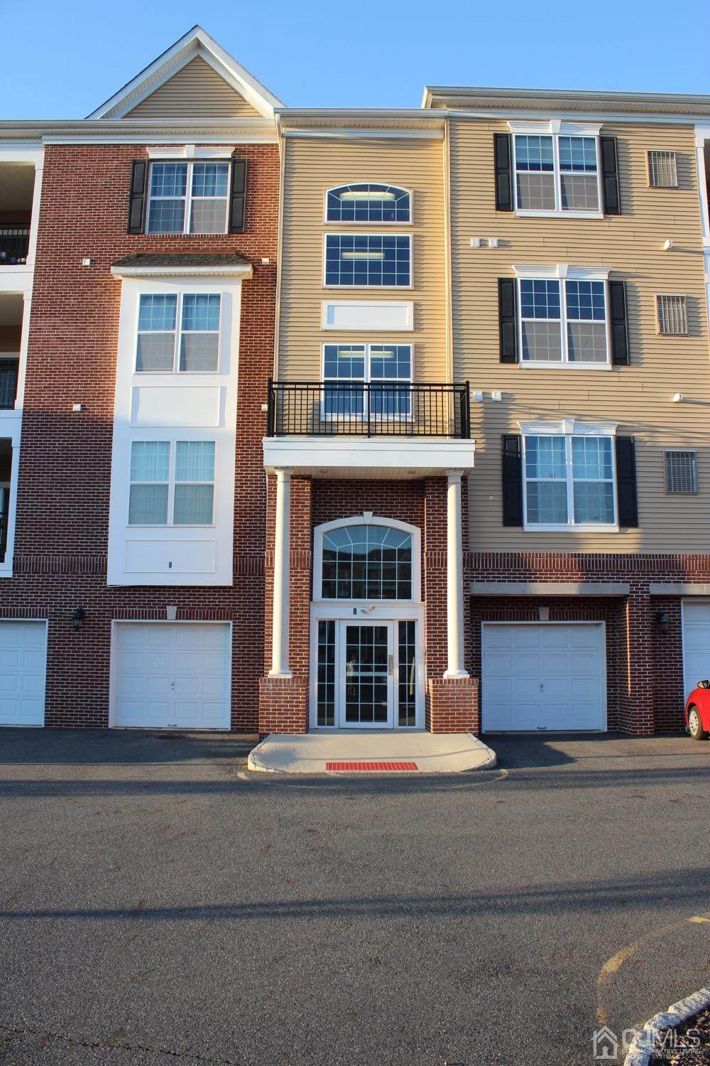 843 Liberty Court - Photo 1