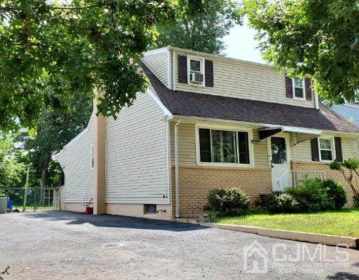 1411 Greenwood Drive - Photo 1