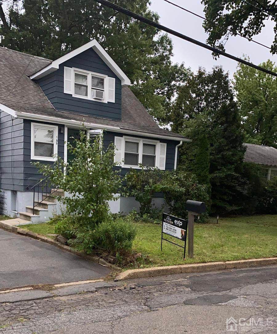 135 Temple Street - Photo 1