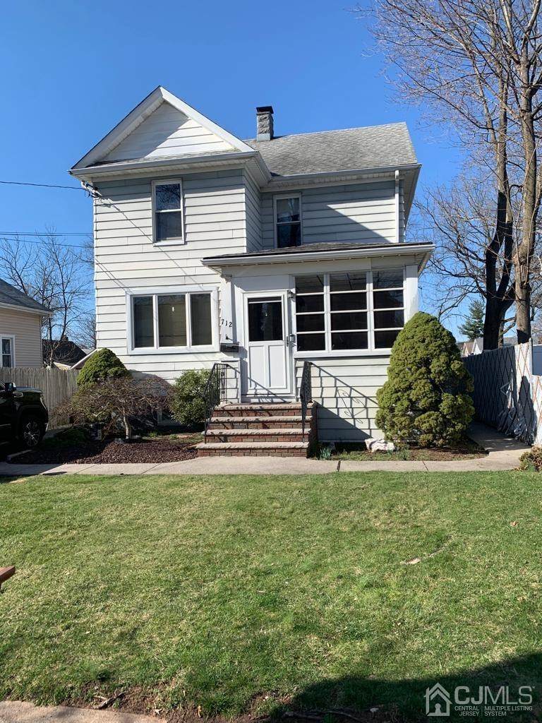 712 Center Street - Photo 1