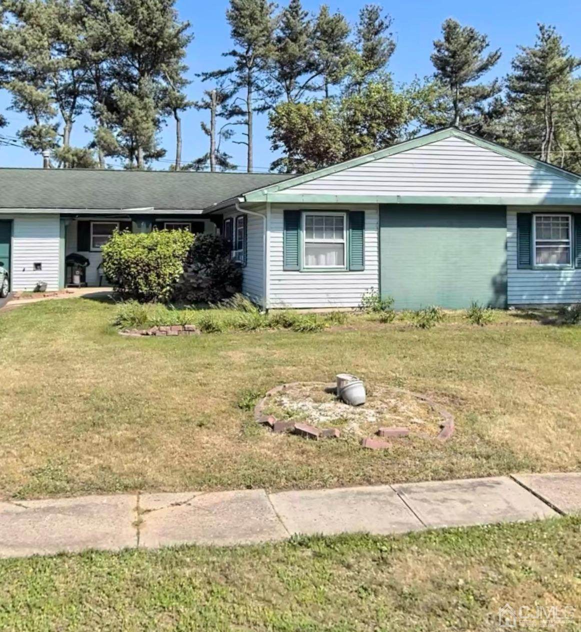41 Triangle Lane - Photo 1