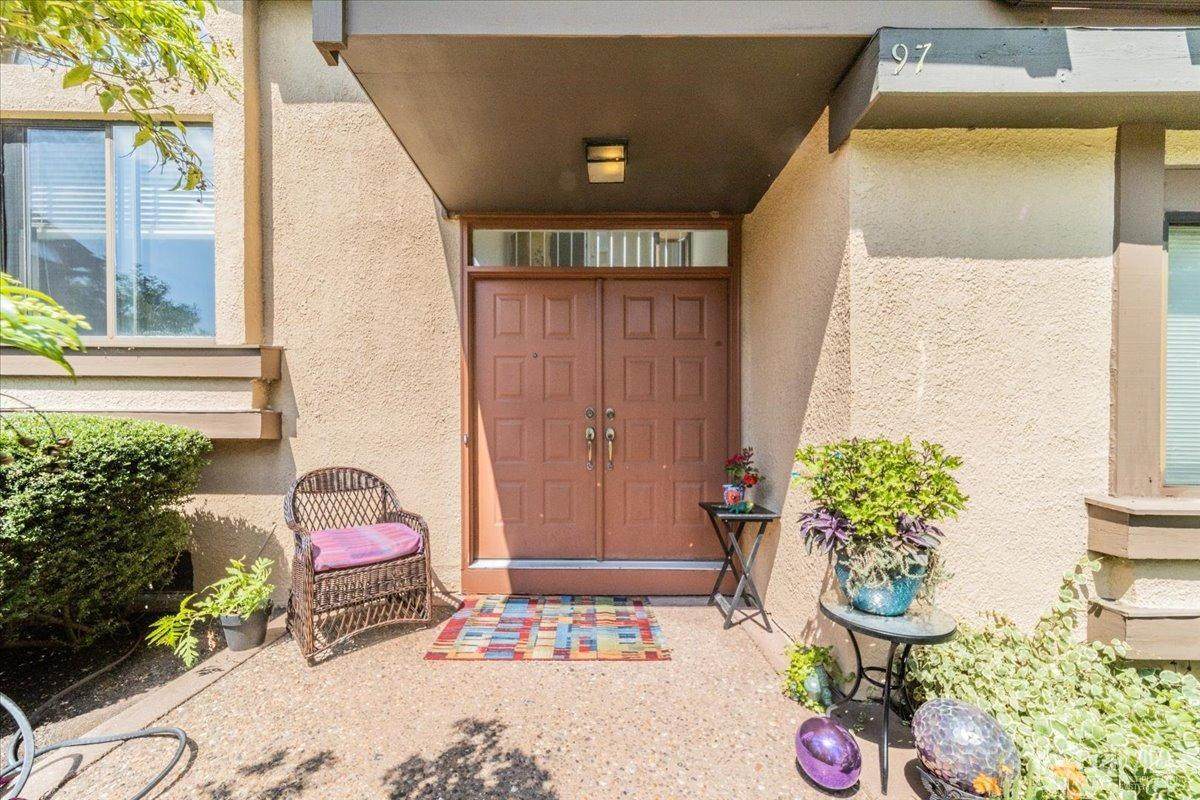 97 Sayre Drive - Photo 1