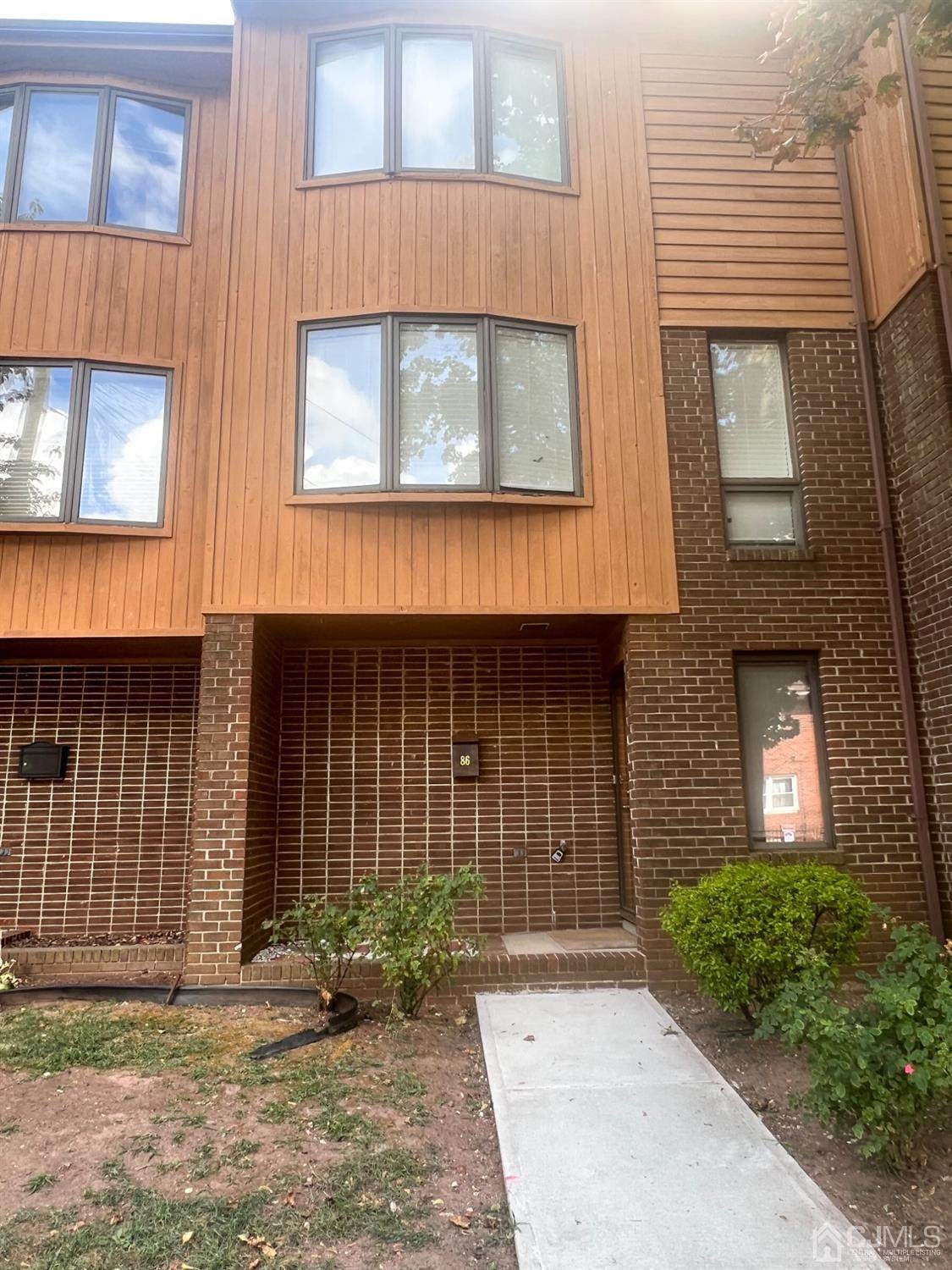 86 Townsend Street - Photo 1