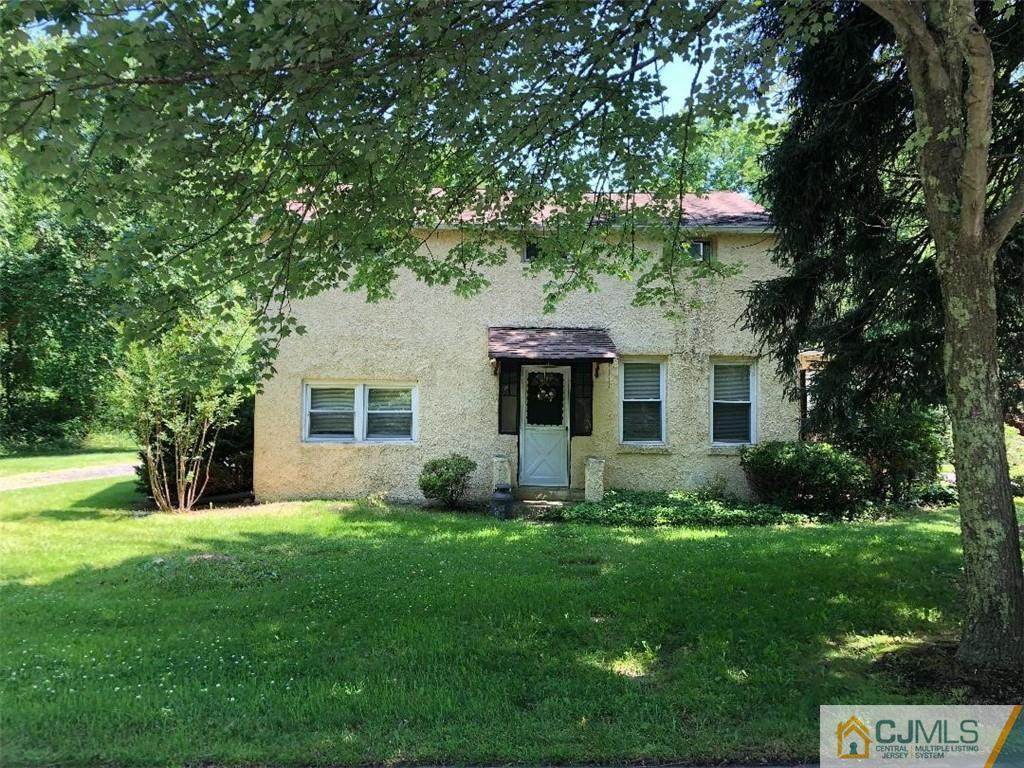 36 Monroe Boulevard - Photo 1
