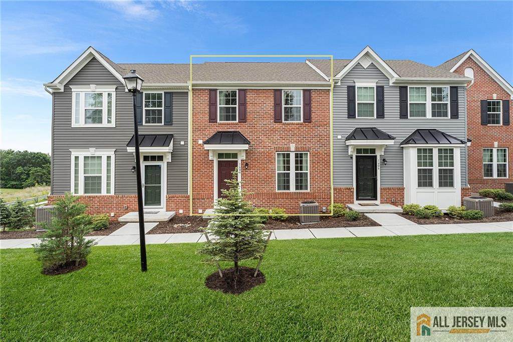 1604 English Lane - Photo 1