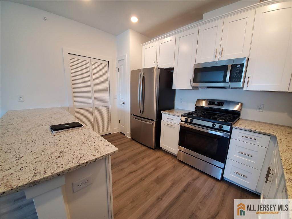 1033 Vanderbergh Boulevard - Photo 1