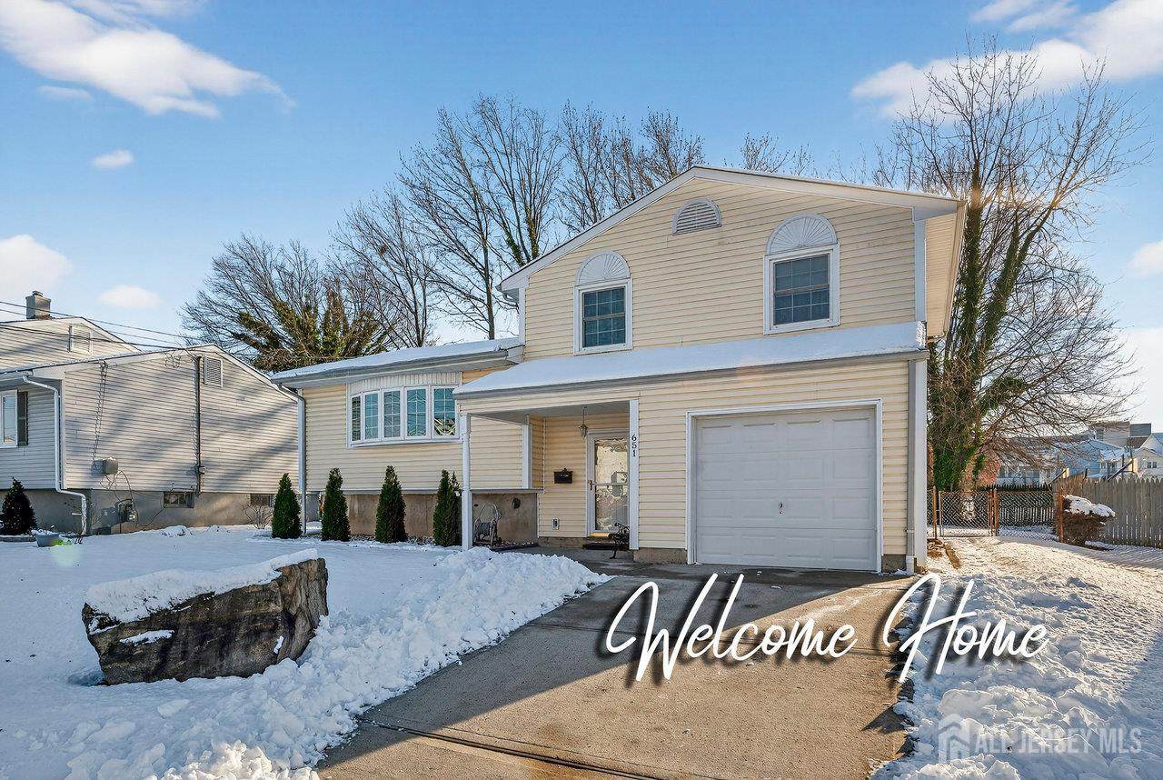 651 Franklin Drive - Photo 1