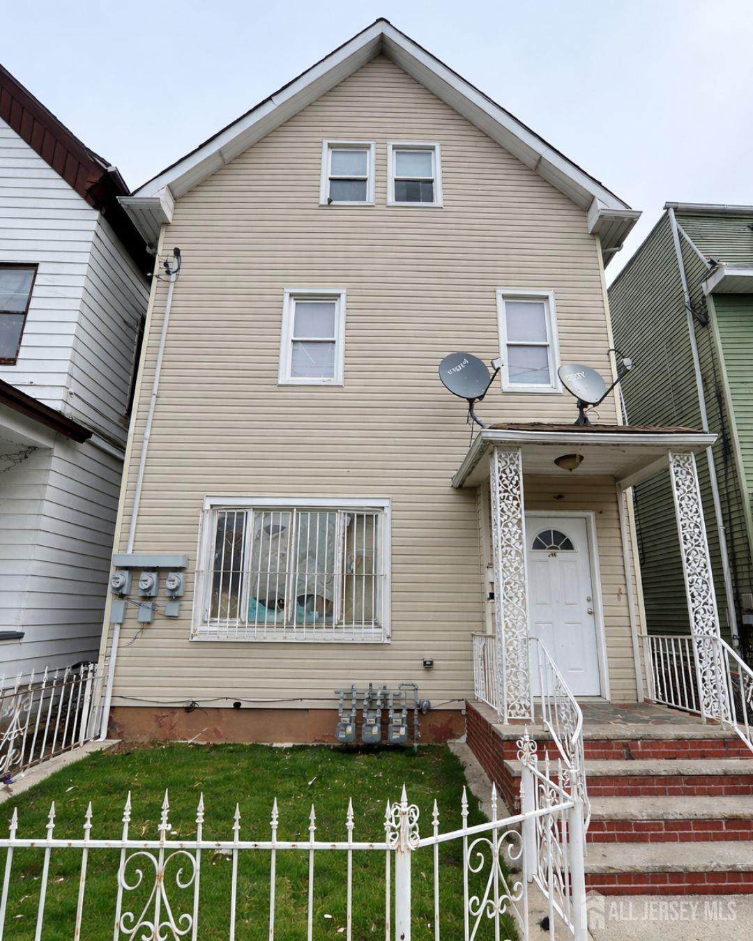255 Franklin Street - Photo 1