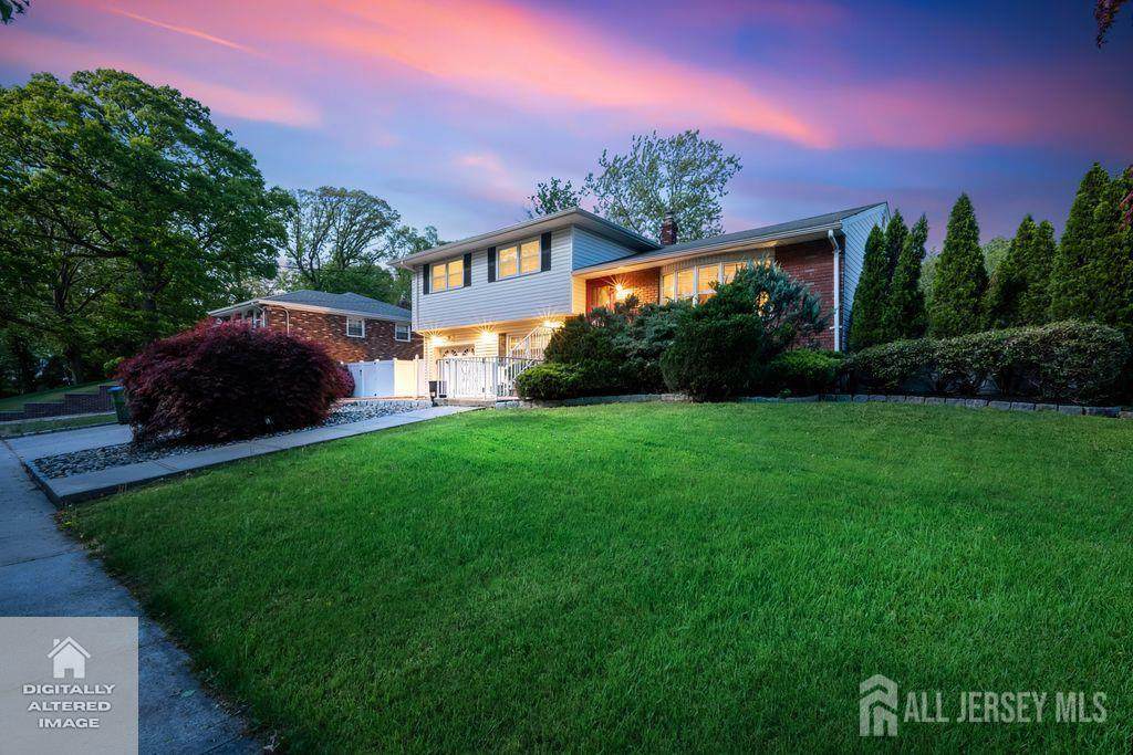 158 Grandview Avenue - Photo 1