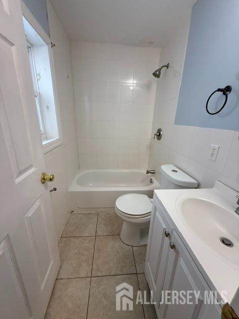 https://bt-photos.global.ssl.fastly.net/middlesexnj/orig_boomver_2_2617716R-2.jpg