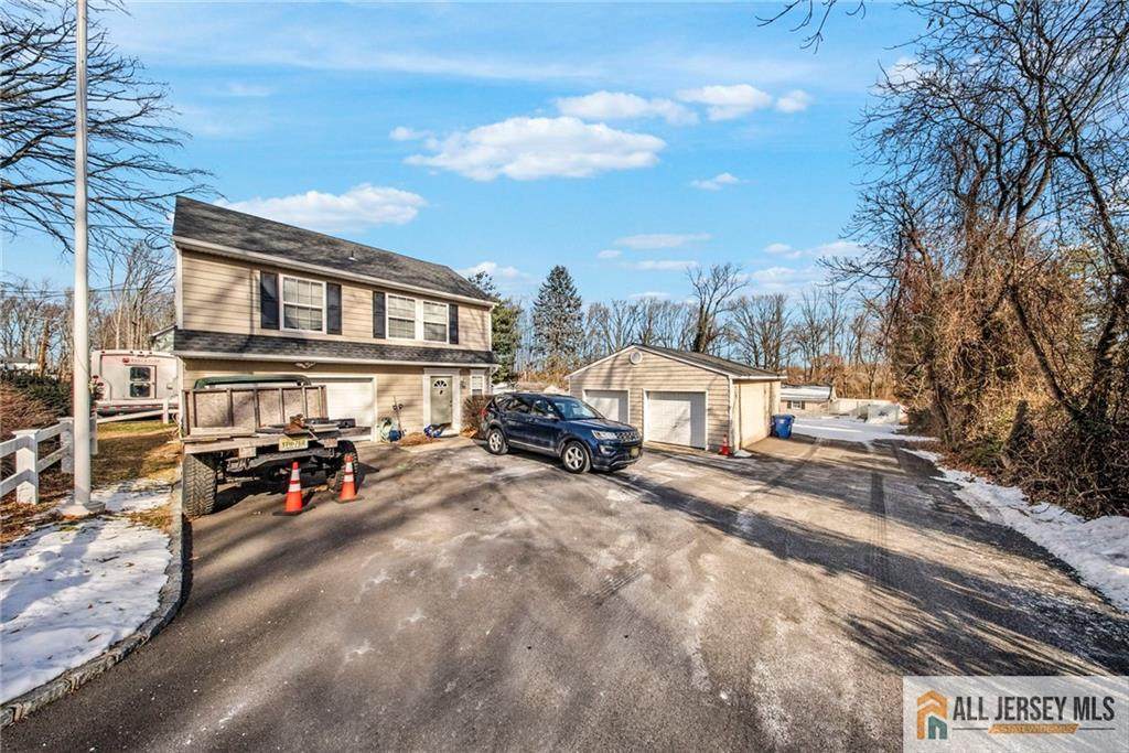 150 Magnolia Lane - Photo 1