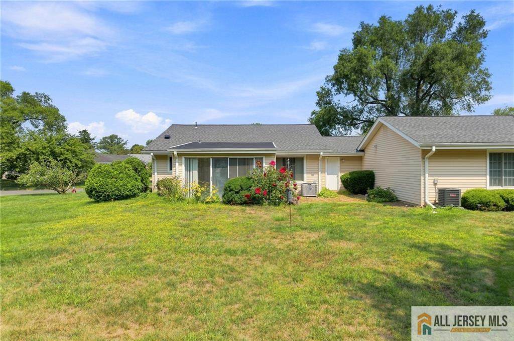 287 Oradell Drive - Photo 1