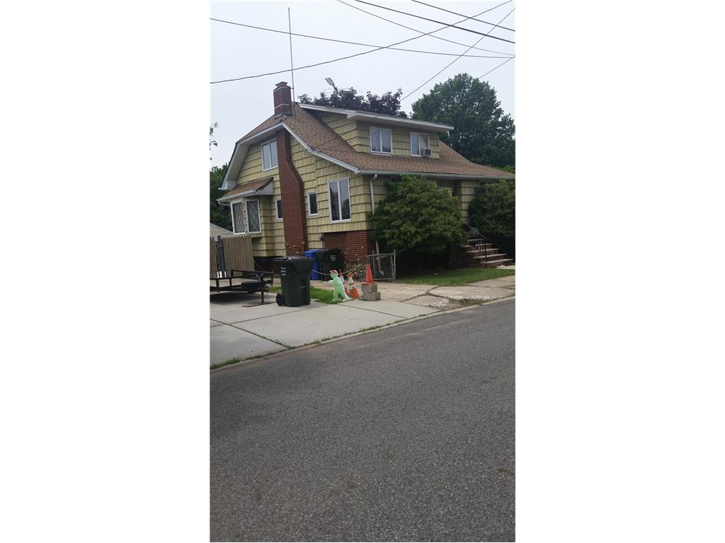 137 Wedgewood Avenue - Photo 1