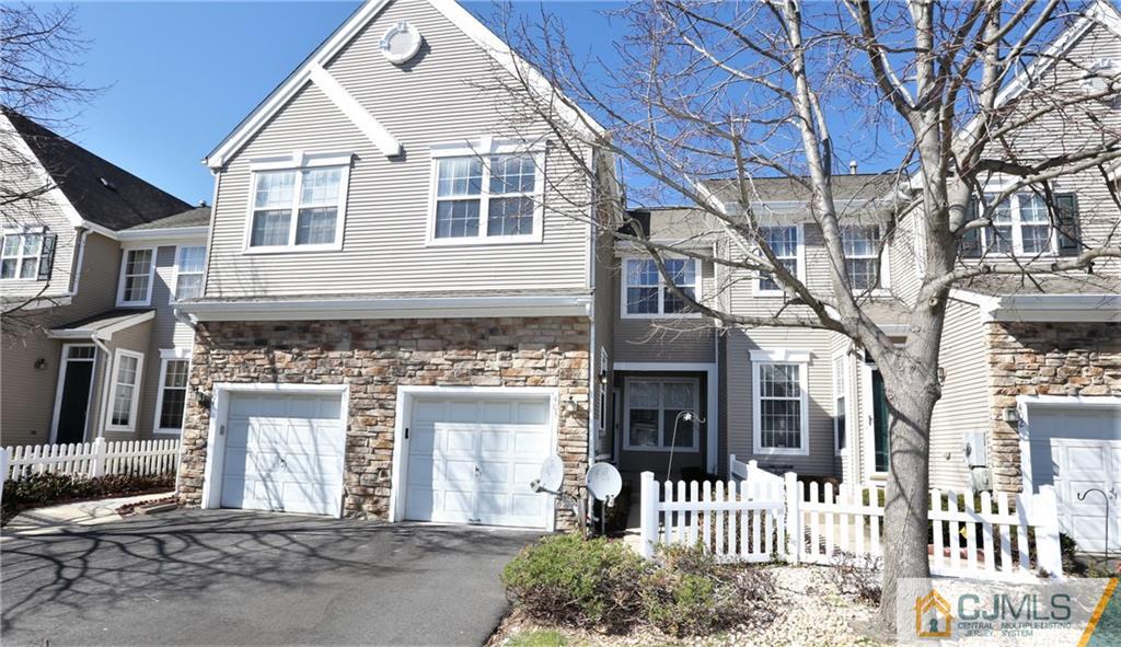 403 Dahlia Circle - Photo 1