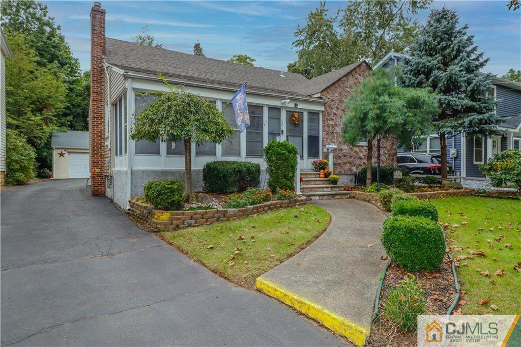 586 Main Street - Photo 1