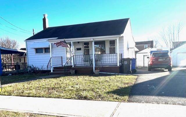 58 Holly Street - Photo 1