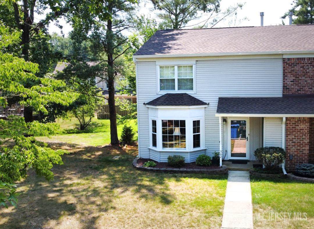 362 Minstrel Court - Photo 1