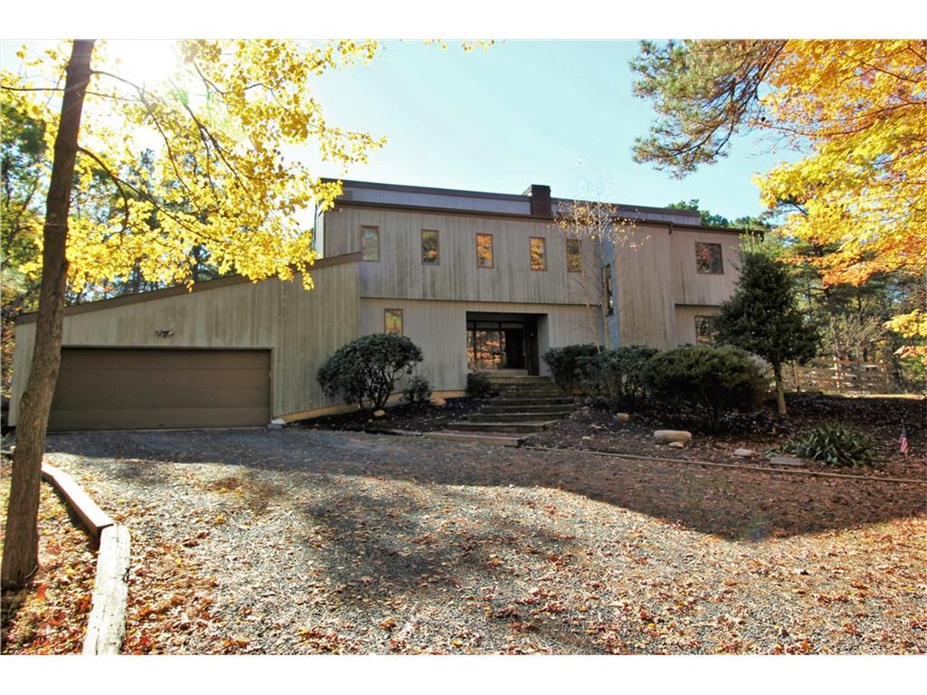 31 Fresh Ponds Road - Photo 1