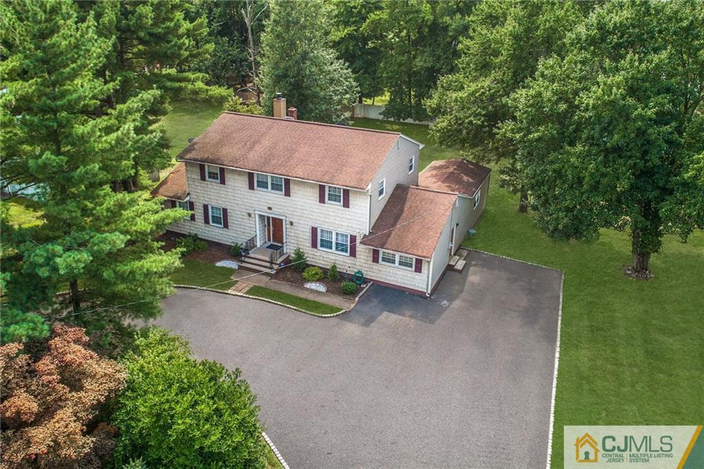 271 Plainfield Road - Photo 1