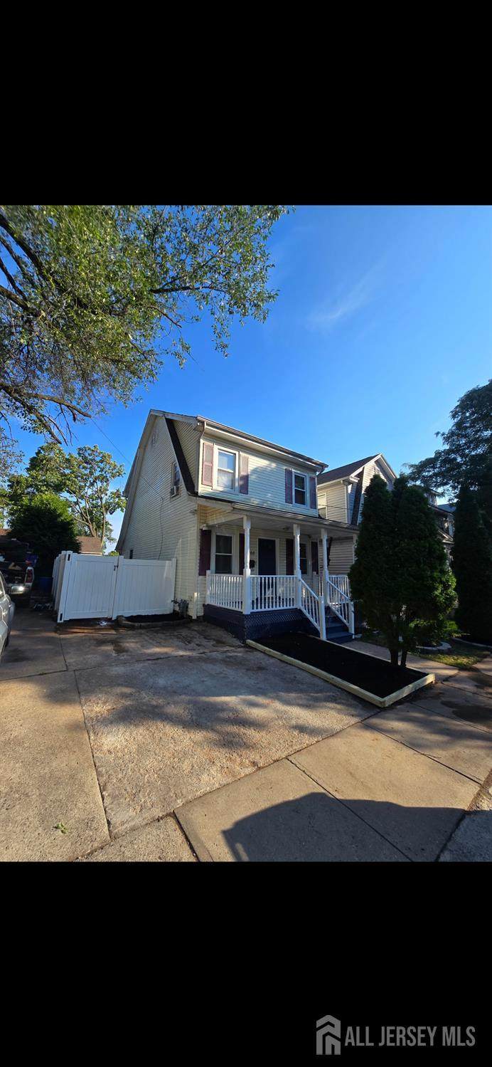 708 Magnolia Street - Photo 1