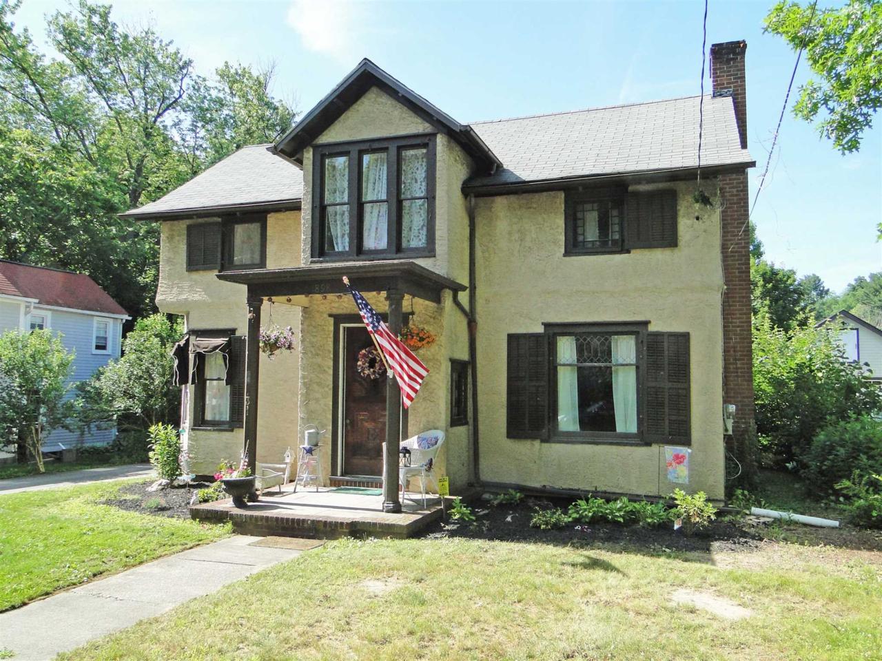 31 Merritt Avenue - Photo 1