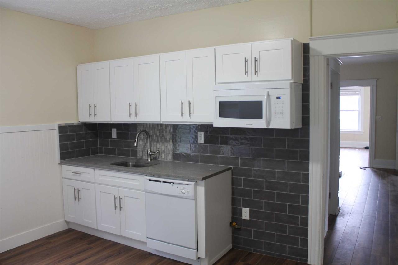 29 Lincoln Ave - Photo 1
