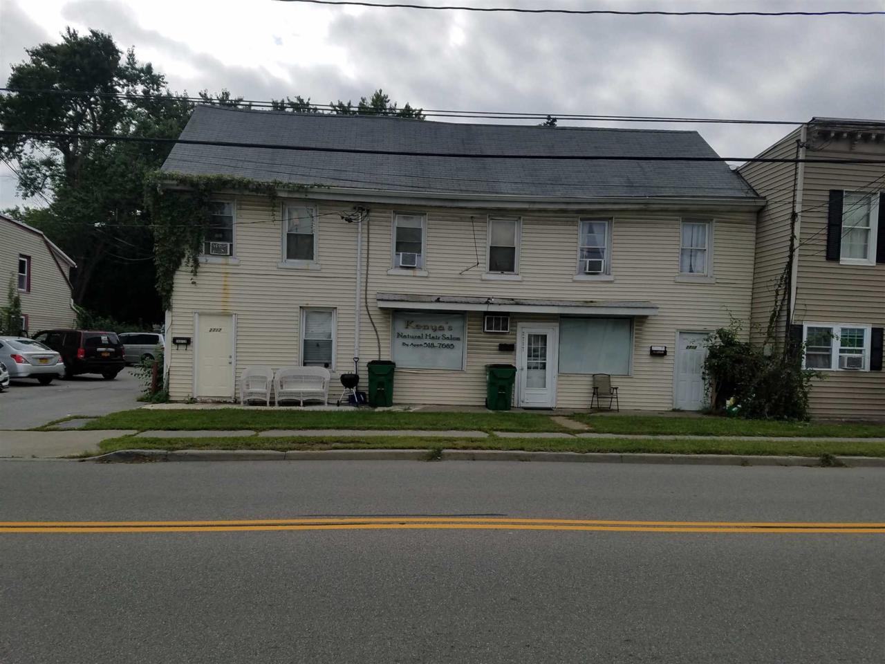2717 Main - Photo 1