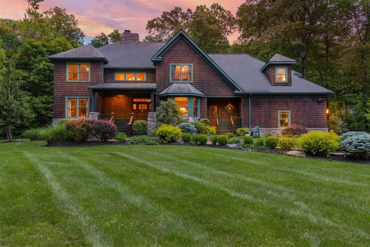 32 Carol Ln - Photo 1
