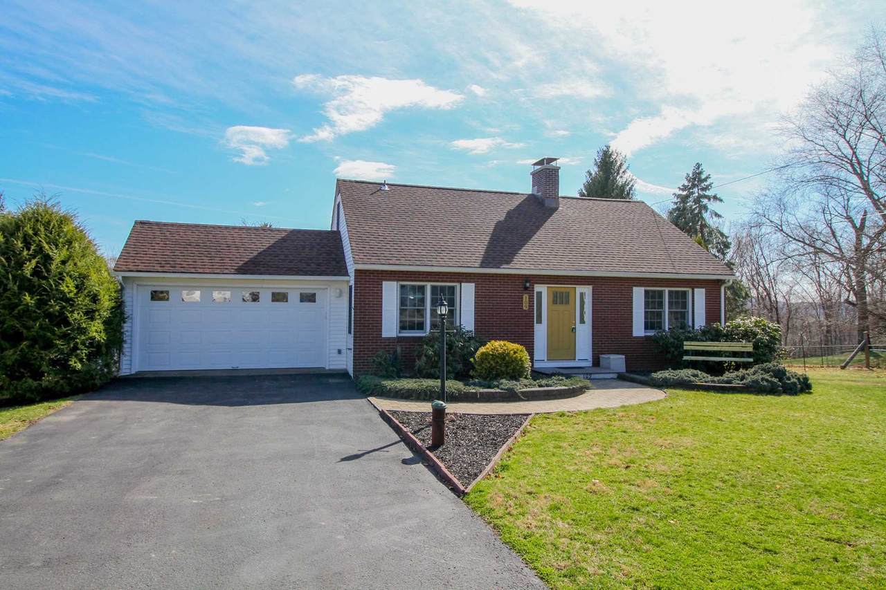 109 Old Castle Point Rd - Photo 1
