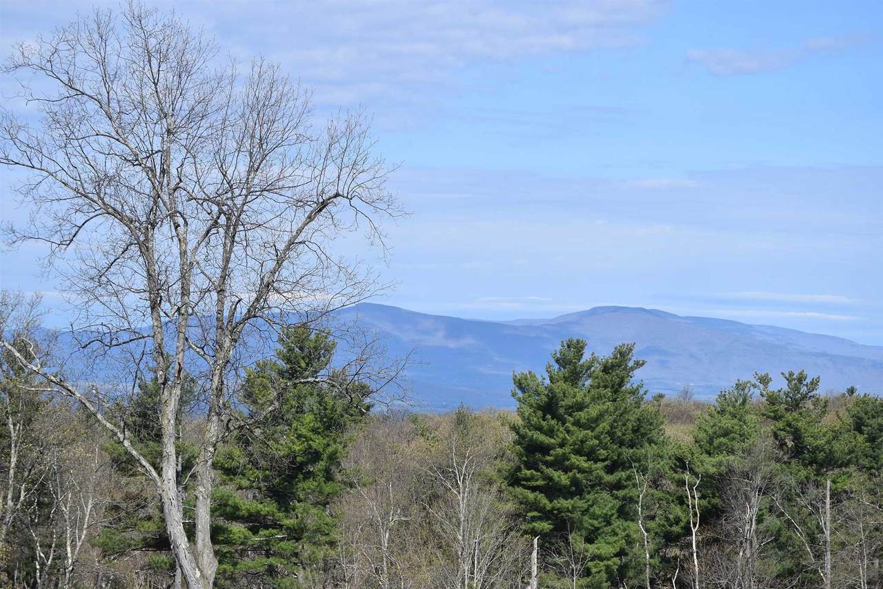 555 Milan Hill - Photo 1