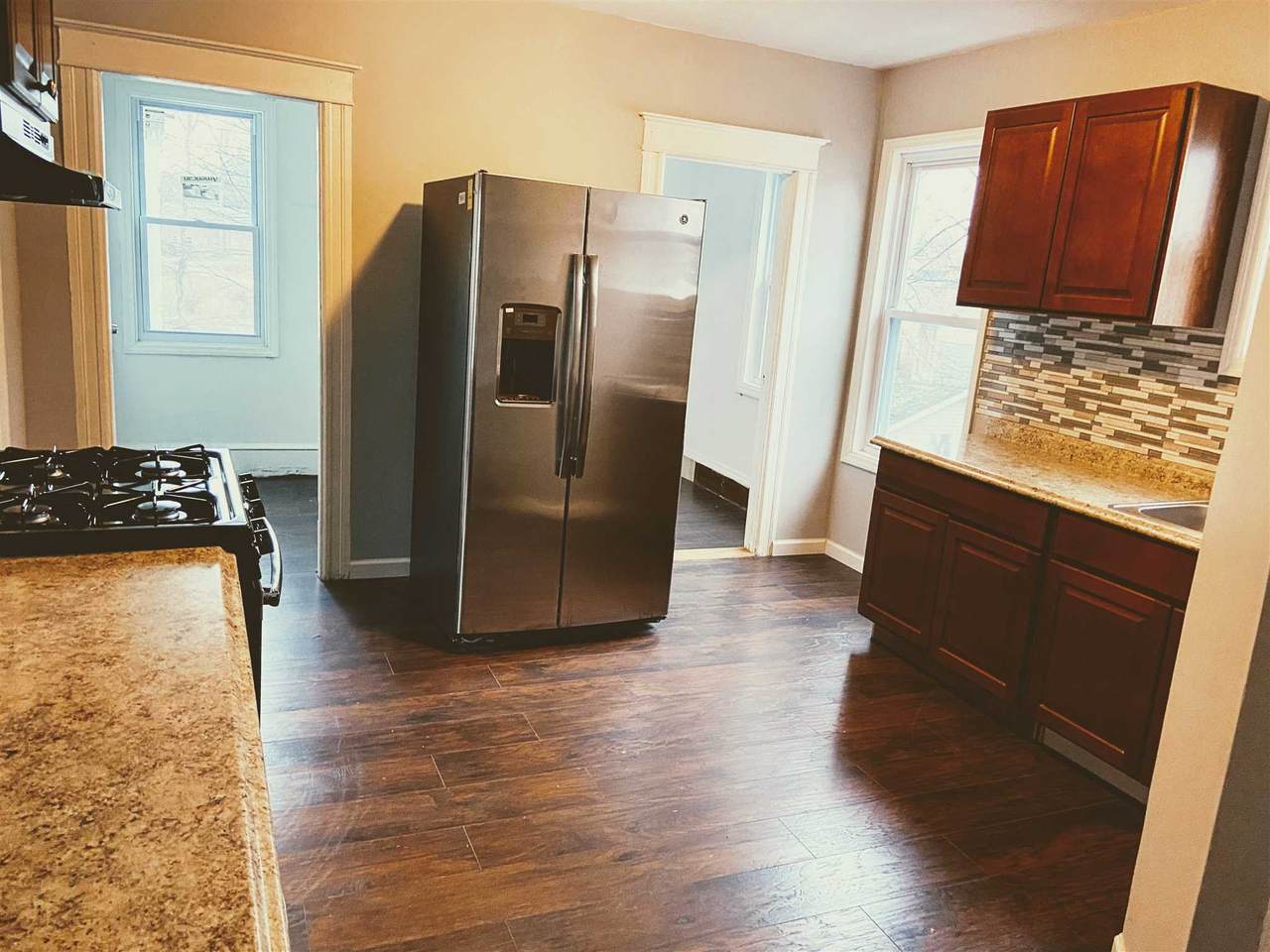 154 Winnikee Ave - Photo 1