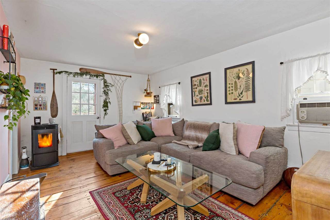 337 Main St - Photo 1