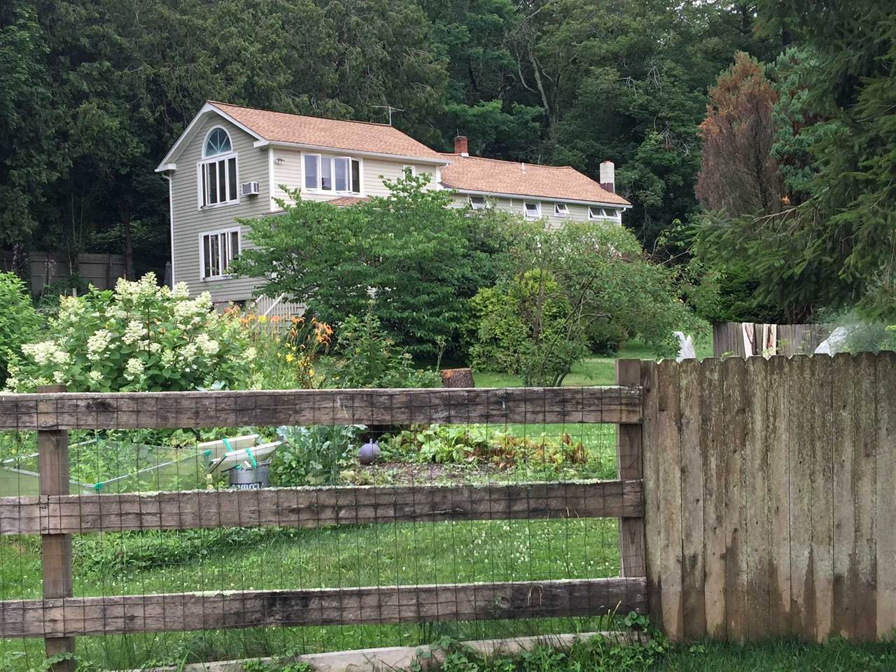 82 Seperate Road - Photo 1
