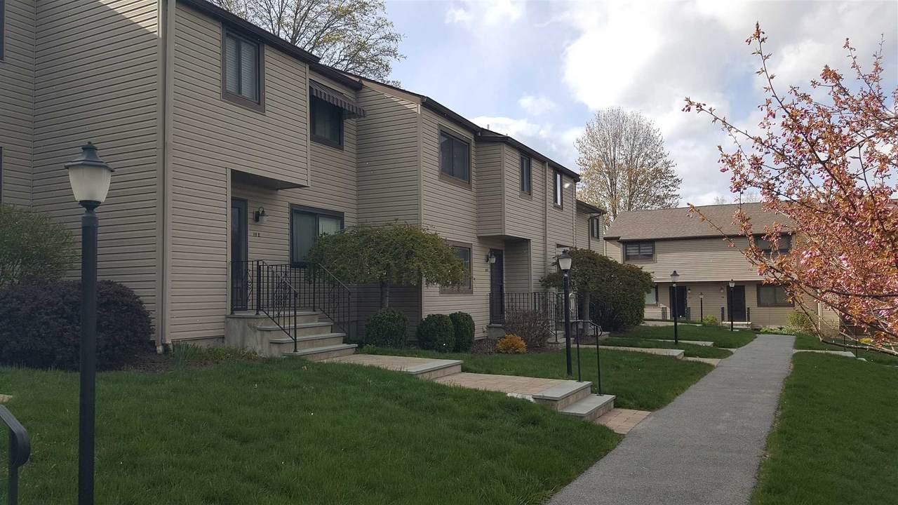 10 Squires Gate - Photo 1